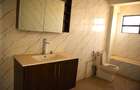 5 Bed Apartment with En Suite at 3Rd Parklands - 7