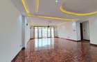 3 Bed Apartment with En Suite at Othaya Road - 5