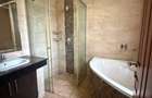 5 Bed Townhouse with En Suite in Lavington - 9