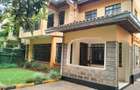 5 Bed Townhouse with En Suite in Lavington - 1