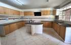 5 Bed Townhouse with En Suite in Runda - 2