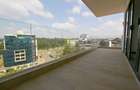 3 Bed Apartment with Swimming Pool in Rosslyn - 20