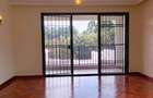 5 Bed House with En Suite in Loresho - 7