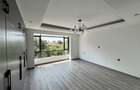 4 Bed Apartment with En Suite at Valley Arcade - 3