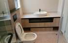 4 Bed Townhouse with En Suite at Westlands - 5