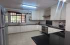 4 Bed Apartment with En Suite in Westlands Area - 8