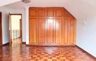 5 Bed Townhouse with En Suite at Kaputei Gardens - 4