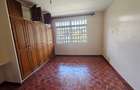 5 Bed Townhouse with En Suite in Lavington - 10