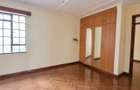 5 Bed Townhouse with En Suite in Lavington - 8