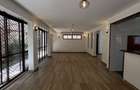 5 Bed Townhouse with En Suite at Convent Drive - 3