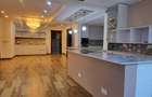 5 Bed House with En Suite in Runda - 8