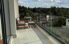 Serviced 2 Bed Apartment with En Suite at Riverside Drive - 18