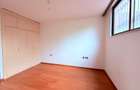3 Bed Apartment with En Suite in Parklands - 5