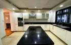5 Bed House with En Suite in Spring Valley - 7