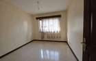4 Bed House with En Suite at Grevillea - 13