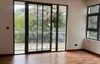 6 Bed Townhouse with Garden in Lavington - 7