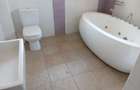 4 Bed Villa with En Suite in Rosslyn - 18
