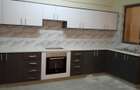 4 Bed Apartment with En Suite in Parklands - 17