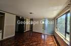 3 Bed Apartment with En Suite in Riverside - 4