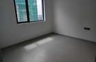 3 Bed Apartment with En Suite in Brookside - 6