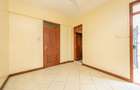 3 Bed Apartment with En Suite at Links Road - 11