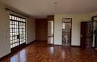 4 Bed Townhouse with En Suite in Lavington - 10