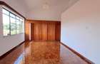 4 Bed Townhouse with En Suite in Spring Valley - 11