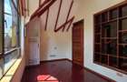 5 Bed Townhouse with En Suite in Lavington - 8