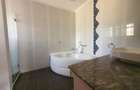 5 Bed House with En Suite at Kyuna - 20