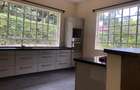 3 Bed House with En Suite in Ridgeways - 5