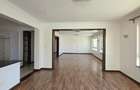 4 Bed Apartment with En Suite at Brookside Drive - 11