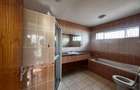 4 Bed Townhouse with En Suite in Spring Valley - 16