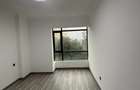 4 Bed Apartment with En Suite at Valley Arcade - 8