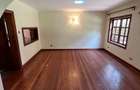 4 Bed Villa with En Suite in Lavington - 2