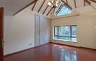 5 Bed Townhouse with En Suite at Convent Drive - 9