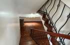 5 Bed Townhouse with En Suite at Lavington - 9