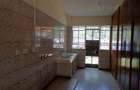 6 Bed House with En Suite in Nyari - 17