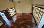 4 Bed Townhouse with En Suite in Kyuna - 9