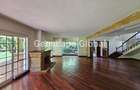5 Bed House with En Suite in Rosslyn - 4