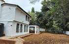 4 Bed House with En Suite in Westlands Area - 15