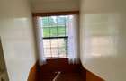 5 Bed House with En Suite in Runda - 20