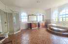 5 Bed House with En Suite at Nyari - 18