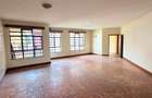 3 Bed Apartment with En Suite in Kilimani - 3