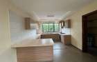5 Bed Townhouse with Garden in Lavington - 8