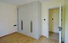 3 Bed Apartment with En Suite at 2026-430 - 15