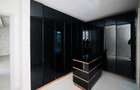 4 Bed Apartment with En Suite at 2026-510 - 23