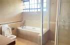 4 Bed Townhouse with En Suite in Lavington - 8