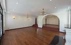 6 Bed House with En Suite in Runda - 3