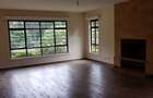 5 Bed House with En Suite at Lone Tree 55 - 12