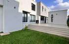 5 Bed Villa with En Suite in Runda - 3